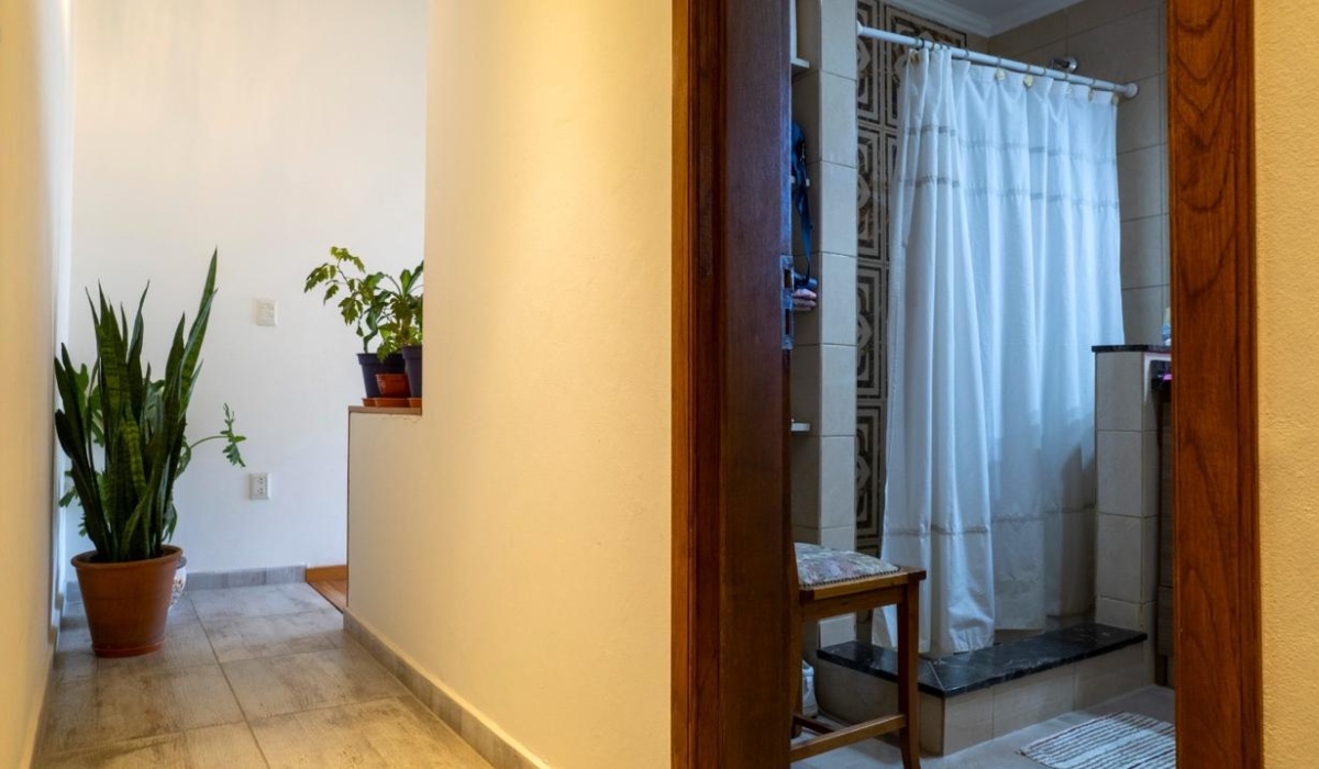 4 Habitaciones Habitaciones,4 BathroomsBanos,Casa,En Venta,1423
