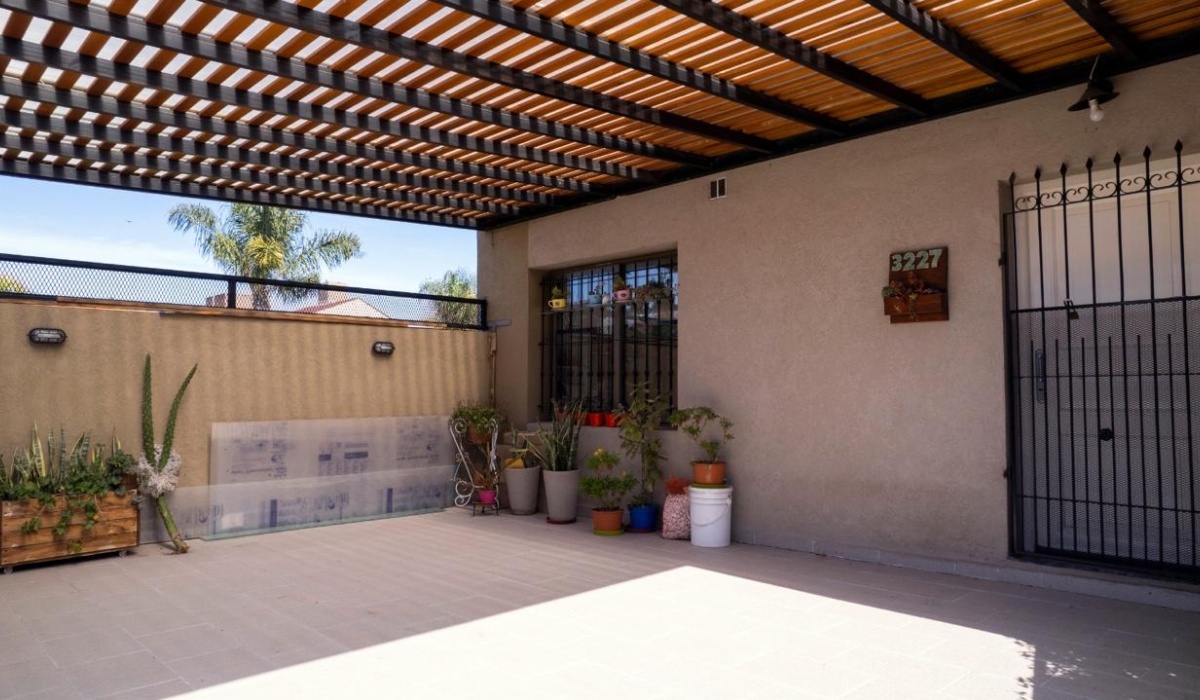 4 Habitaciones Habitaciones,4 BathroomsBanos,Casa,En Venta,1423