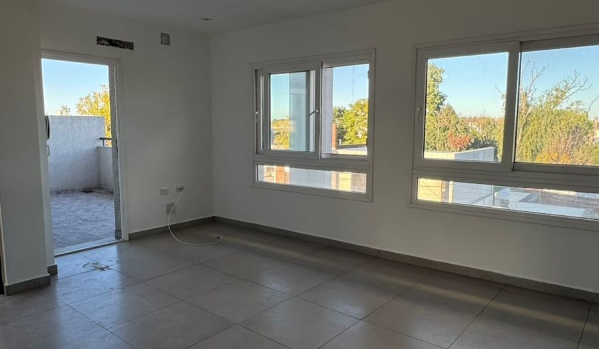 1 BañoBanos,Depto,En Venta,1429
