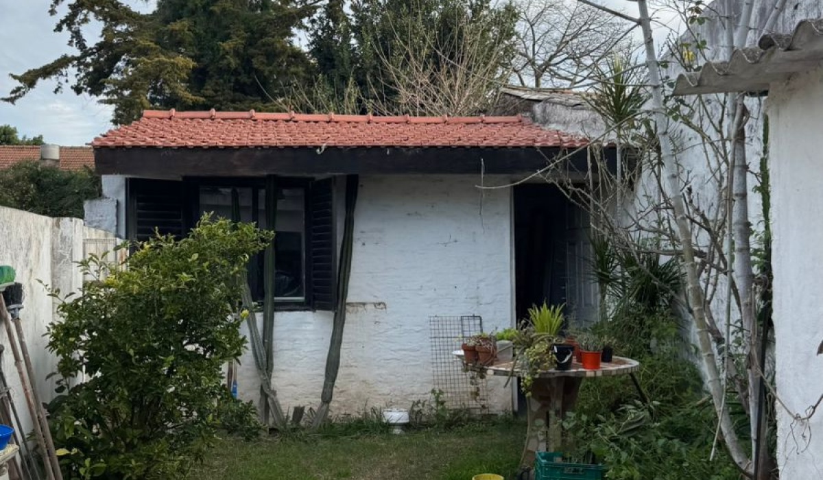 1 BañoBanos,Local,En Venta,1443