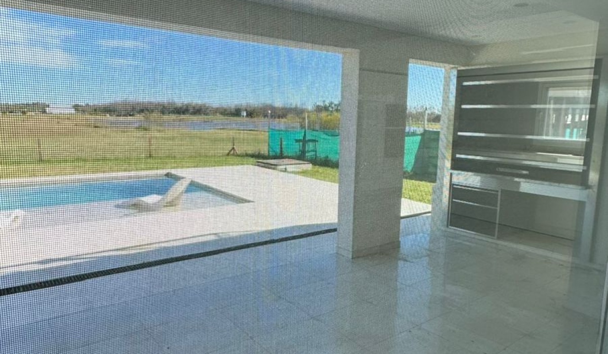 7 Habitaciones Habitaciones,6 BathroomsBanos,Barrio Cerrado,En Venta,1444