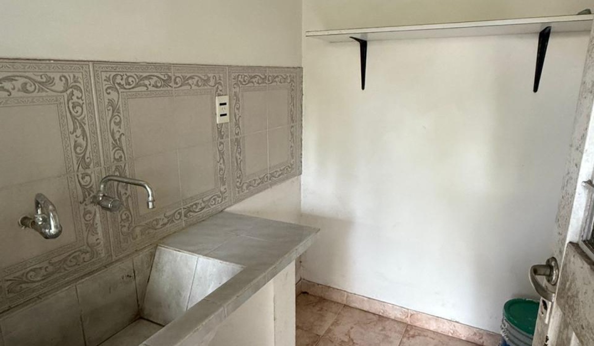 3 Habitaciones Habitaciones,2 BathroomsBanos,Casa,En Venta,1446