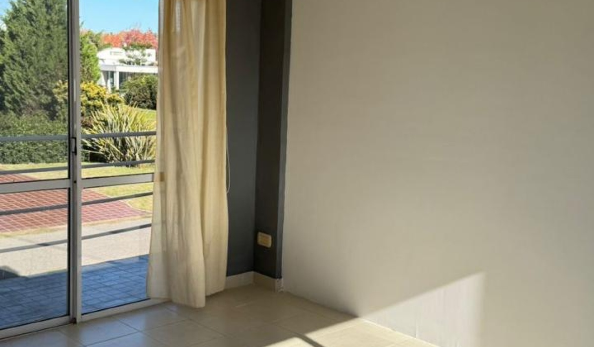 3 Habitaciones Habitaciones,2 BathroomsBanos,Barrio Cerrado,En Venta,1451