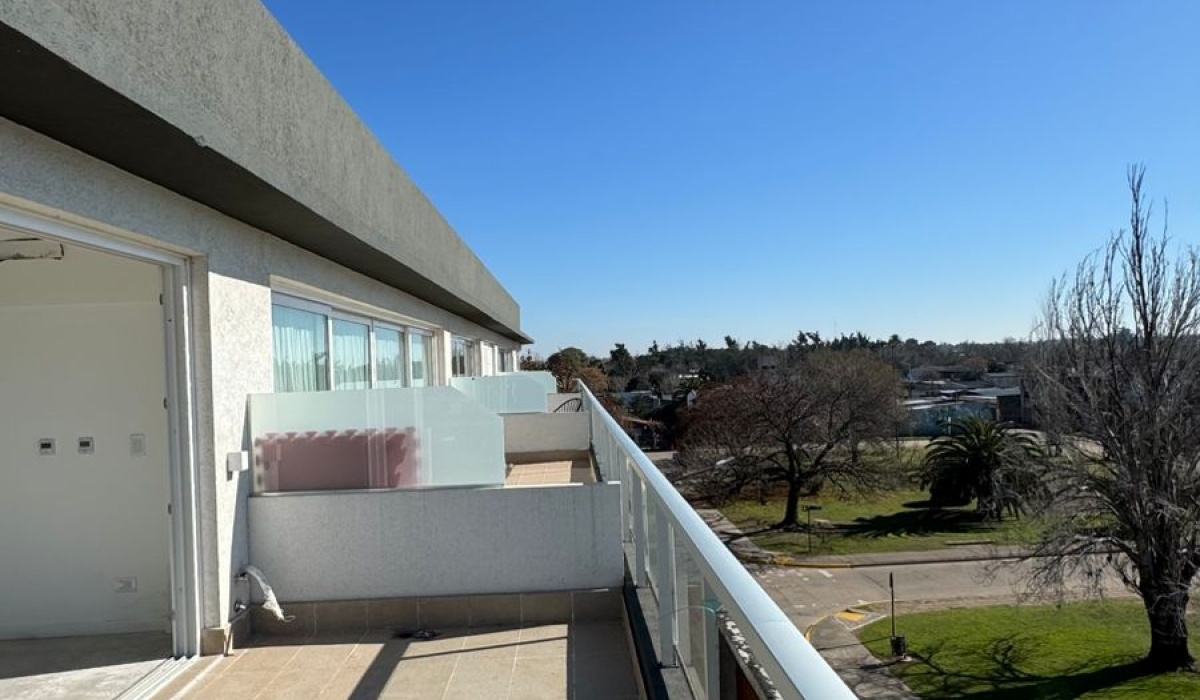 1 BañoBanos,Depto,En Venta,1481