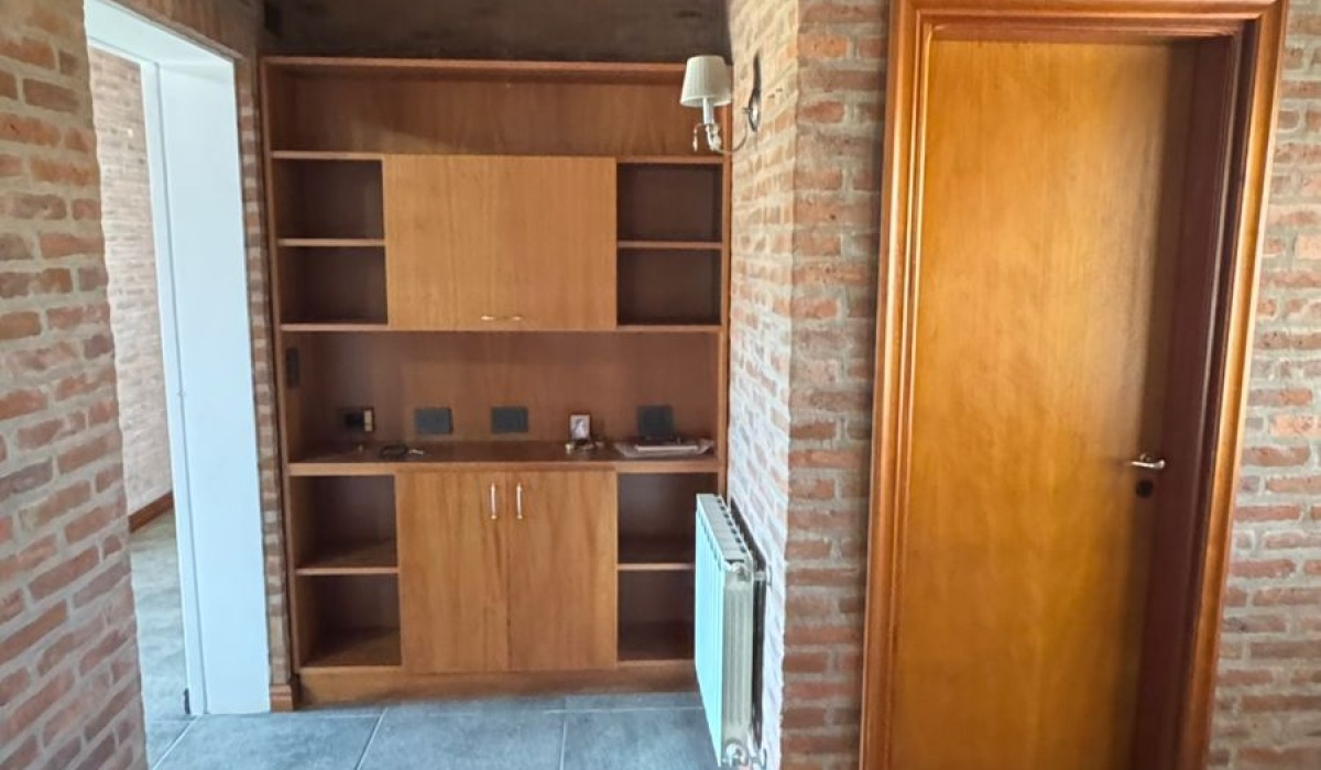 4 Habitaciones Habitaciones,3 BathroomsBanos,Barrio Cerrado,En Venta,1484